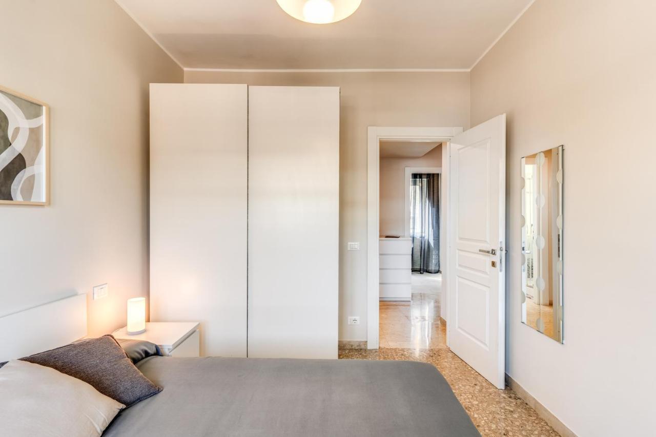 Holydom71 Apartment Рим Екстериор снимка