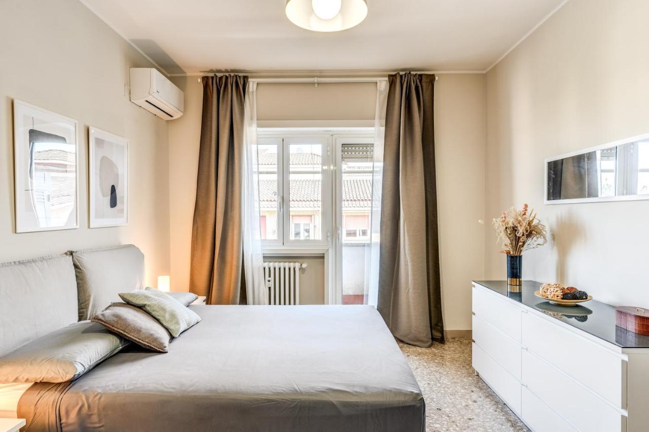 Holydom71 Apartment Рим Екстериор снимка