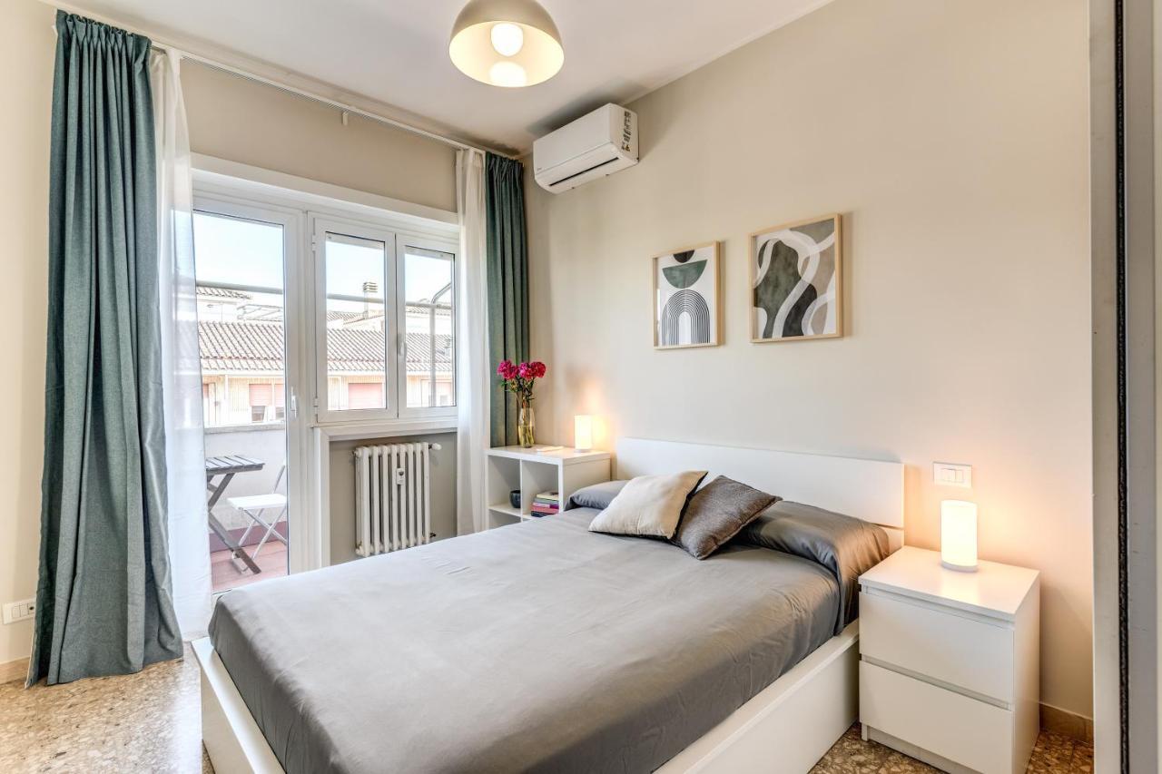 Holydom71 Apartment Рим Екстериор снимка