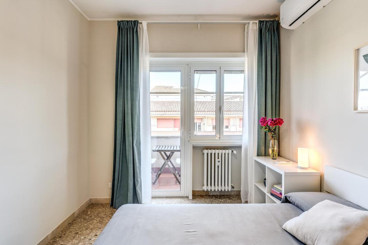 Holydom71 Apartment Рим Екстериор снимка