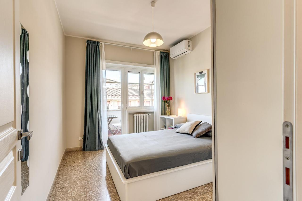 Holydom71 Apartment Рим Екстериор снимка